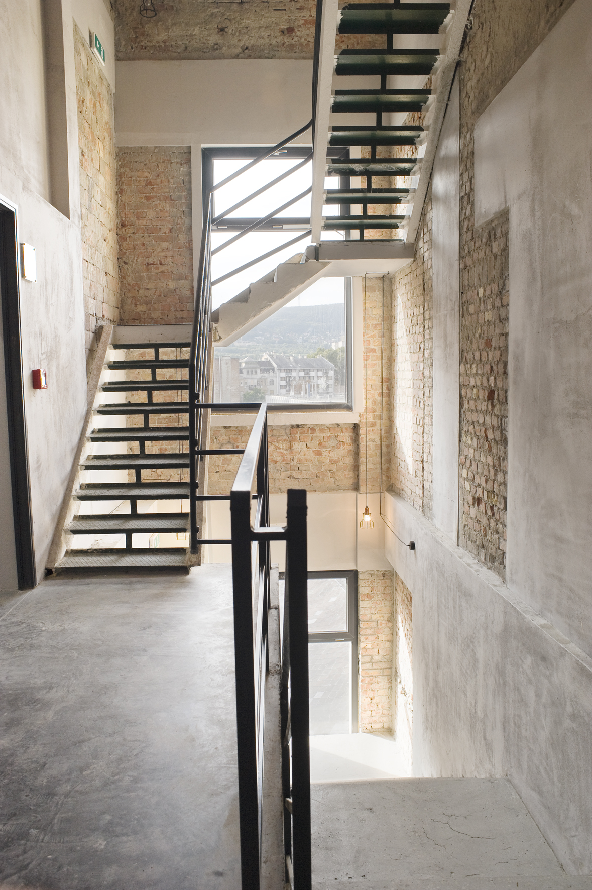 Loft Offices irodaház, Budapest III. kerület kép - Tarjányi Ákos építészmérnök